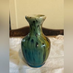 Bud vase
